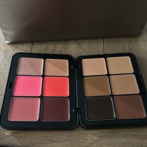Makeup Forever SKIN FACE ESSENTIALS PALETTE